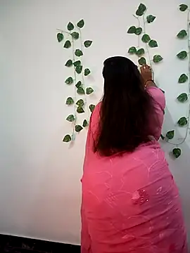 Snapshot of Neha-Bhabhi-Rasily chatting on 12-05-25, 02:47 Neha-Bhabhi-Rasily online show from 12-05-25, 02:47