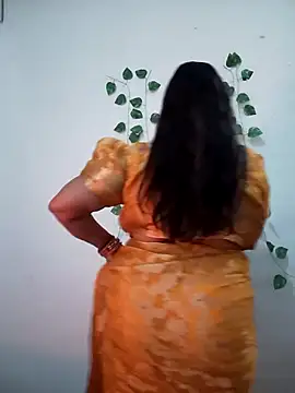 Snapshot of Neha-Bhabhi-Rasily chatting on 02-05-26, 04:28 Neha-Bhabhi-Rasily online show from 02-05-26, 04:28