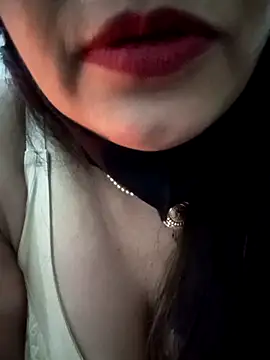 Snapshot of Neha-Bhabhi-Rasily chatting on 02-12-26, 03:51 Neha-Bhabhi-Rasily online show from 02-12-26, 03:51