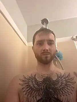 Snapshot of killawbeez chatting on 03-04-26, 01:11 killawbeez online show from 03-04-26, 01:11