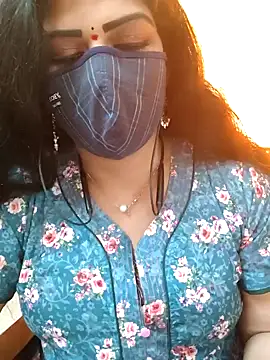 Snapshot of ashmitha chatting on 02-12-26, 04:40 ashmitha online show from 02-12-26, 04:40