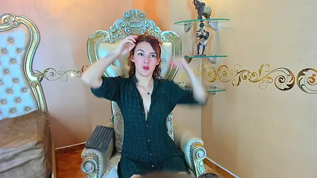 Snapshot of Kitty_Velvet_ chatting on 03-18-25, 11:52 Kitty Velvet online show from 03-18-25, 11:52