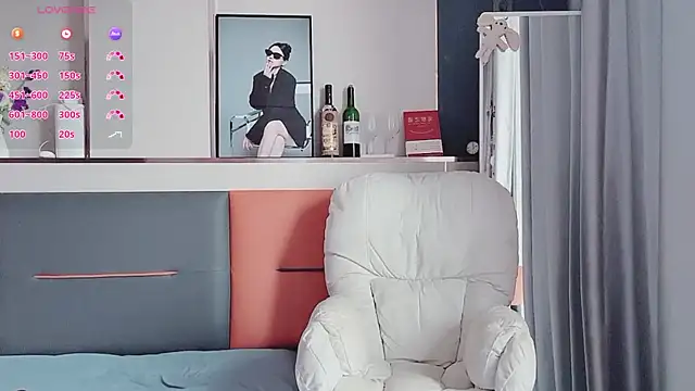 guoguo7777777 online show from 11-06-25, 07:20