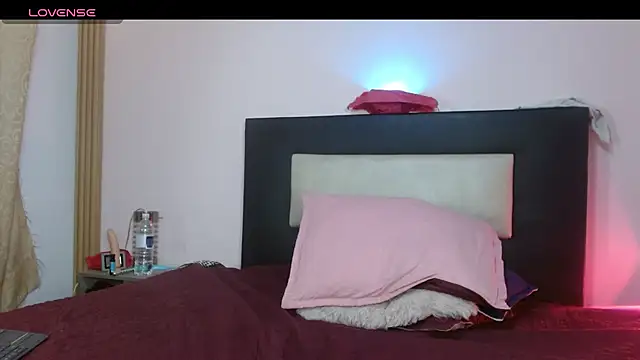 LorenaJoness online show from 11-21-25, 02:49