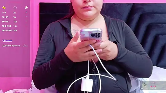 playfulcurvy online show from 09-27-25, 06:13