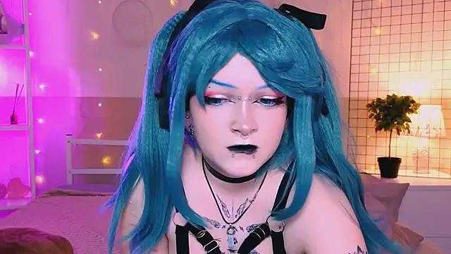NicoleFlloret online show from 03-22-25, 11:53