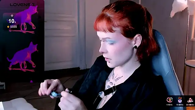 NicoleFlloret online show from 09-17-25, 08:54