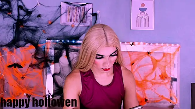 Emily Castillo 1 online show from 10-09-25, 05:05