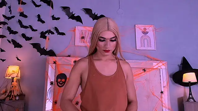 Emily Castillo 1 online show from 10-21-25, 05:41