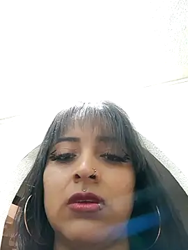 Sarah917 online show from 11-21-25, 06:06