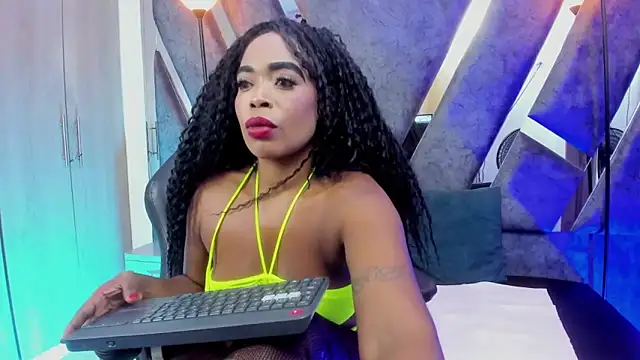 CandyMartinez  online show from 10-13-25, 07:25