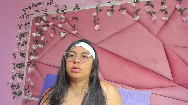  Violeta 18 online show from 11-16-25, 03:23