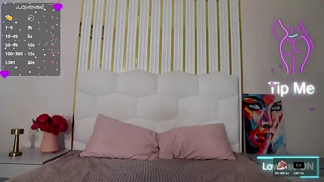 Eliss Shyyo online show from 10-22-25, 05:52