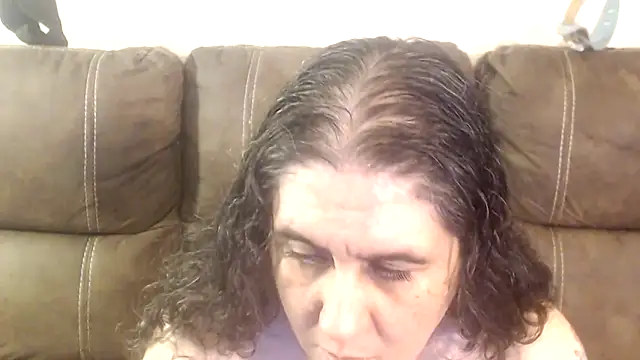 Dreaming Of Blue online show from 12-20-25, 11:34