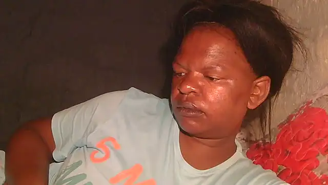 Snapshot of ebony_rose11 chatting on 03-02-26, 12:35 ebony rose11 online show from 03-02-26, 12:35