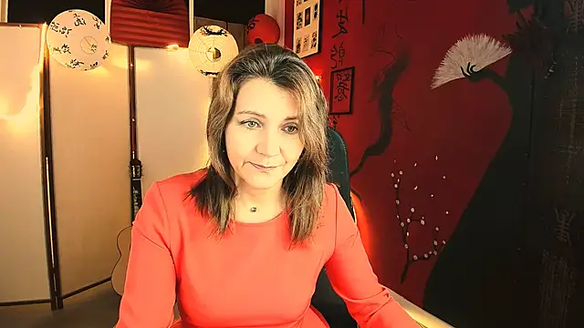 NicoleHitman online show from 10-19-25, 05:30