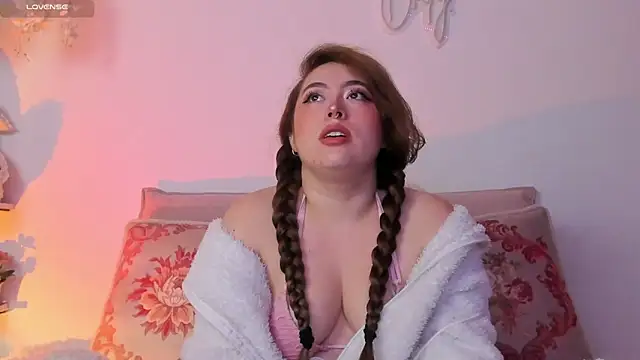 julieta cooper20 online show from 10-08-25, 03:37