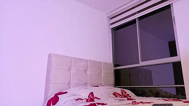 Snapshot of Be_Evil chatting on 03-11-25, 04:43 Be Evil online show from 03-11-25, 04:43