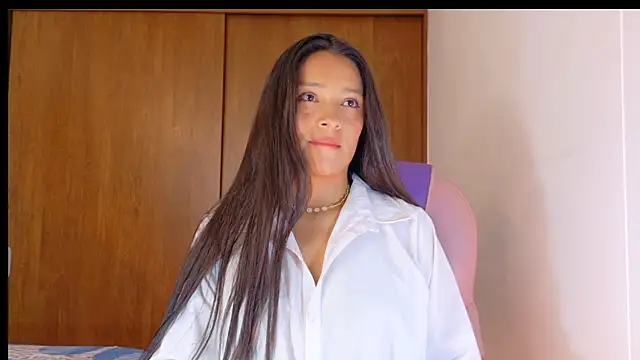 Snapshot of Be_Evil chatting on 09-30-25, 04:28 Be Evil online show from 09-30-25, 04:28