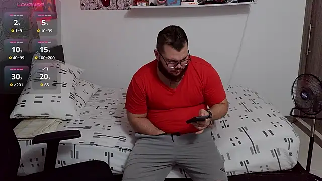 Snapshot of Edmund98 chatting on 02-01-26, 01:37 Edmund98 online show from 02-01-26, 01:37