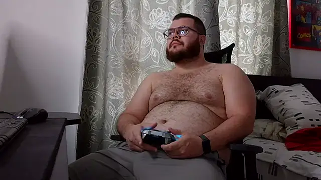 Snapshot of Edmund98 chatting on 02-08-26, 06:55 Edmund98 online show from 02-08-26, 06:55