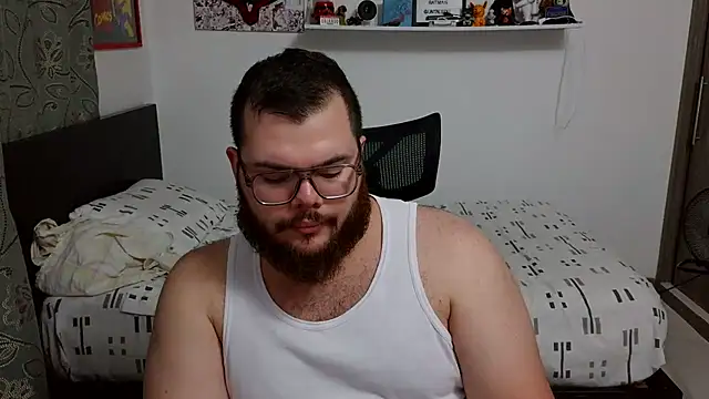 Snapshot of Edmund98 chatting on 02-11-26, 02:16 Edmund98 online show from 02-11-26, 02:16