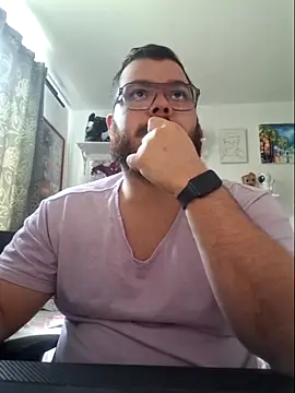 Snapshot of Edmund98 chatting on 02-14-26, 06:59 Edmund98 online show from 02-14-26, 06:59