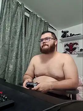 Snapshot of Edmund98 chatting on 02-16-26, 01:46 Edmund98 online show from 02-16-26, 01:46