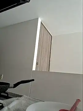 Snapshot of Edmund98 chatting on 02-26-26, 02:16 Edmund98 online show from 02-26-26, 02:16