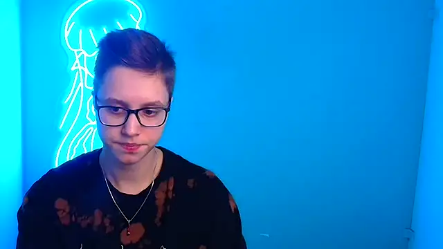 Bella Swannn online show from 03-14-25, 01:48