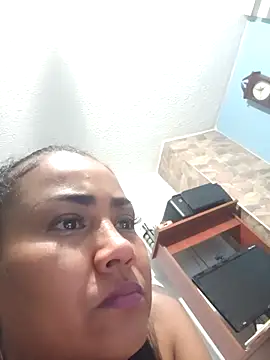 Snapshot of Ariana_Rodriguez chatting on 11-05-25, 04:01 Ariana Rodriguez online show from 11-05-25, 04:01