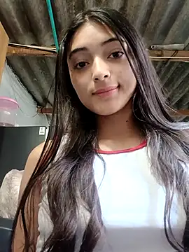 Valen Person online show from 10-29-25, 04:09