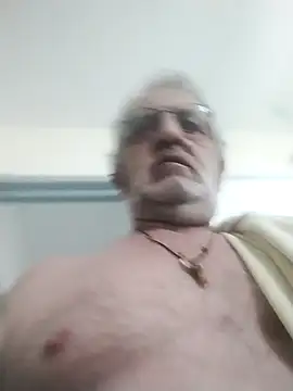 coolbrady17 online show from 11-12-25, 03:51