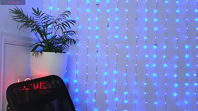 neferutt online show from 01-08-26, 05:04