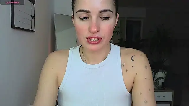 neferutt online show from 02-18-26, 06:04