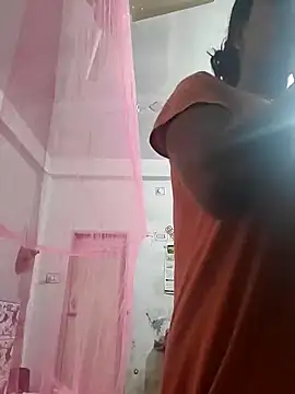 sexy-trisha1 online show from 10-12-25, 05:23