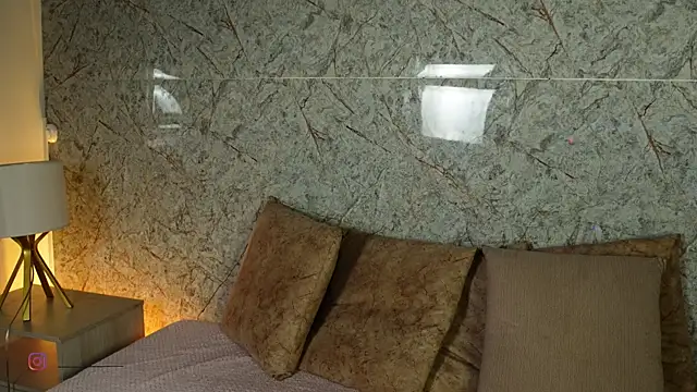 alison222  online show from 01-07-26, 12:29