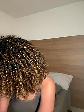 KittyTwerk 2 online show from 10-09-25, 05:22