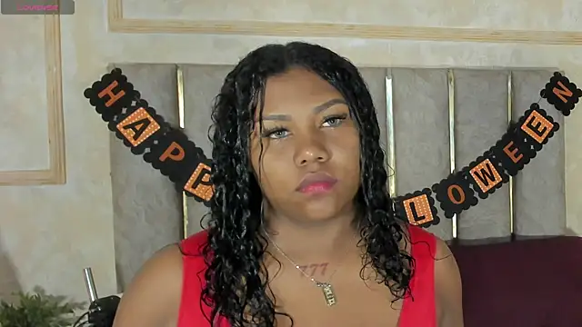 Snapshot of Candaceoweens chatting on 10-27-25, 03:54 Candaceoweens online show from 10-27-25, 03:54