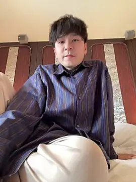 Snapshot of waka3232 chatting on 04-05-26, 01:36 waka3232 online show from 04-05-26, 01:36