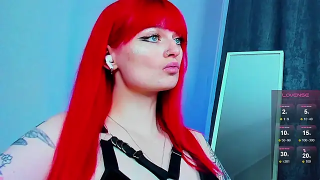 Snapshot of Coraline_Beldam chatting on 03-19-25, 09:05 Coraline Beldam online show from 03-19-25, 09:05