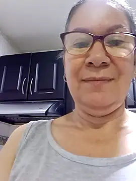 victoria wayne online show from 10-13-25, 09:42