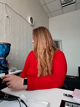 Snapshot of Juicy_PeachLux chatting on 02-01-26, 06:45 Juicy PeachLux online show from 02-01-26, 06:45