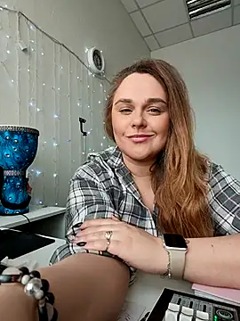 Snapshot of Juicy_PeachLux chatting on 02-15-26, 05:48 Juicy PeachLux online show from 02-15-26, 05:48