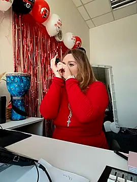 Snapshot of Juicy_PeachLux chatting on 03-01-26, 07:43 Juicy PeachLux online show from 03-01-26, 07:43