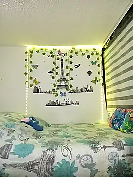 Snapshot of AlessiaFischer17 chatting on 03-20-25, 07:46 AlessiaFischer17 online show from 03-20-25, 07:46