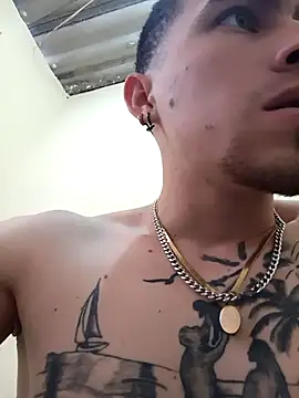 Snapshot of jacob_smith10 chatting on 11-10-25, 08:19 jacob smith10 online show from 11-10-25, 08:19