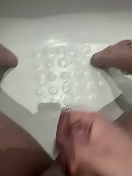 Snapshot of chrisssssss24 chatting on 03-07-25, 02:46 chrisssssss24 online show from 03-07-25, 02:46