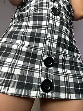  Emily Thompson  online show from 10-21-25, 01:28