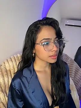 Snapshot of _Emily_Thompson_ chatting on 03-03-26, 12:28 Emily Thompson online show from 03-03-26, 12:28